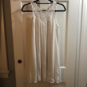 White lace dress